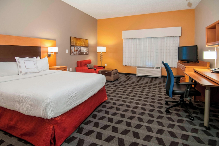 Bedroom 2, Towneplace Suites Baton Rouge Gonzales, Ascension