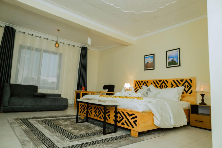 Others 5, Migano Hotel, Musanze