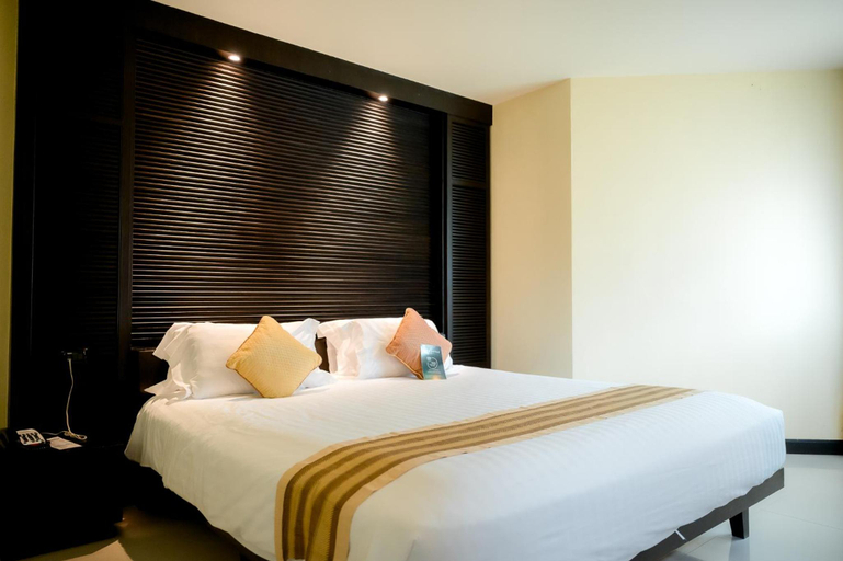 Bedroom 3, The Nouveau Chumphon Beach Resort and Golf, Muang Chumphon