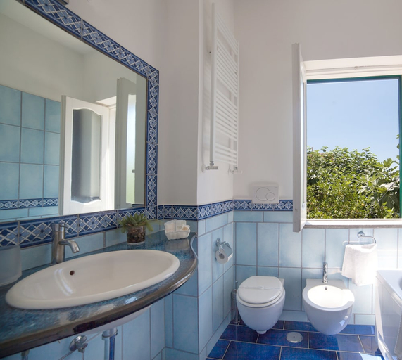 Bathroom 3, Hotel Il Pino, Salerno