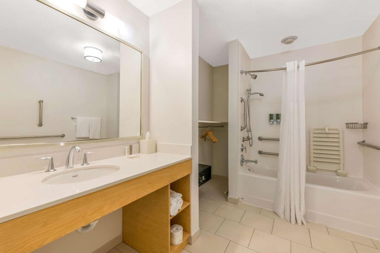 Bathroom 4, Sonesta ES Suites Charlotte Arrowood, Mecklenburg
