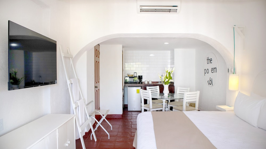 Bedroom 3, Marina Resort, Dist. Pochutla