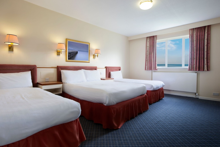 Bedroom 3, Livermead Cliff Hotel, Torbay
