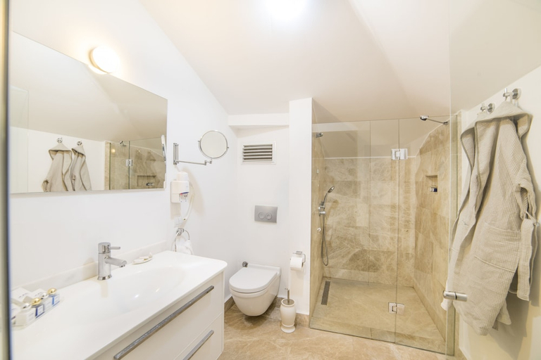 Bathroom 5, Yalıçapkını Boutique Hotel - Boutique Class, Milas