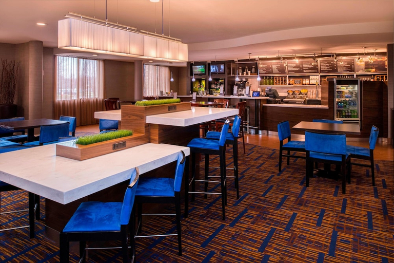 Food & Drinks 4, Courtyard By Marriott -Boise West Meridian, Ada