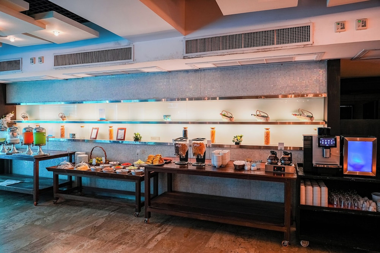Food & Drinks 5, The Nouveau Chumphon Beach Resort and Golf, Muang Chumphon