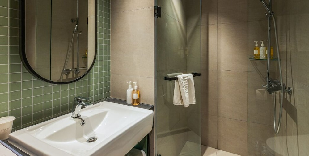 Bathroom 4, Citadines Connect Hari Busan, Yeongdo