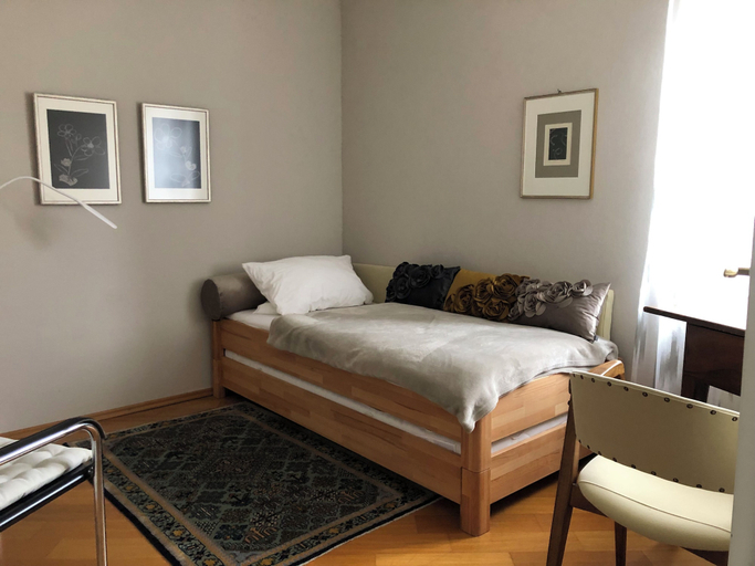 Bedroom 2, Apartment in Landau Stadtoase, Landau in der Pfalz