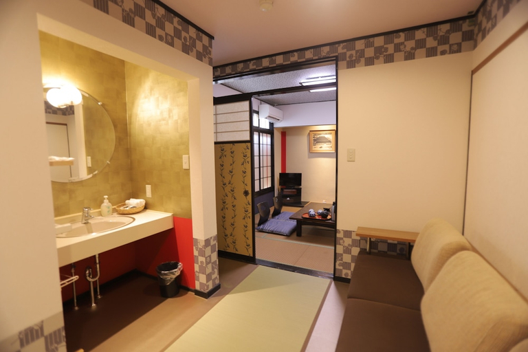 Bathroom 3, Kaichoen, Sakaiminato