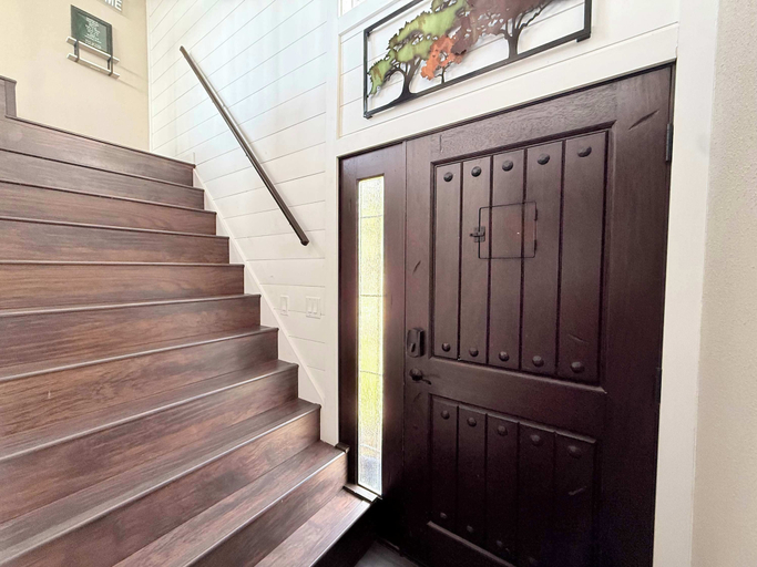 Interior 4, Wide Sky Chateau Lake Views, Camden
