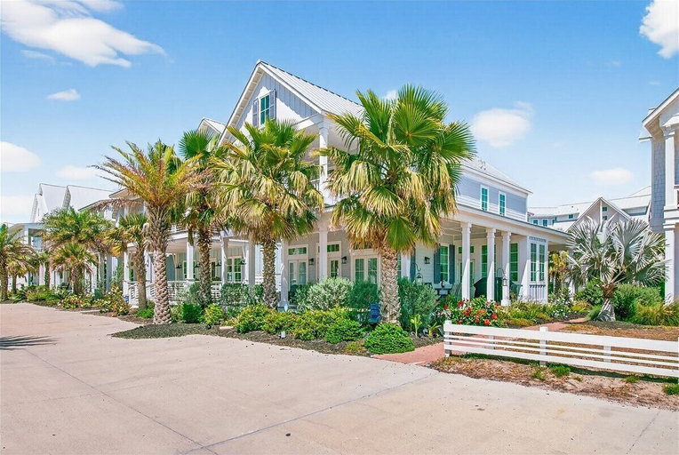 Exterior & Views 2, Blue Magnolia 217 LAK, Nueces