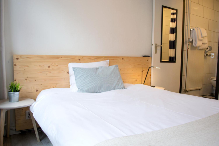 Others 3, Hotel Beez NO.106, Maastricht