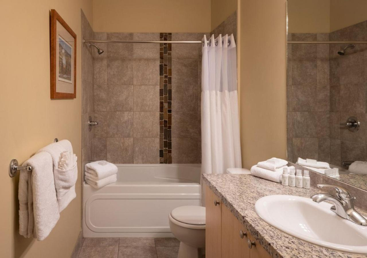 Bathroom 4, The Cove Lakeside Resort, Central Okanagan