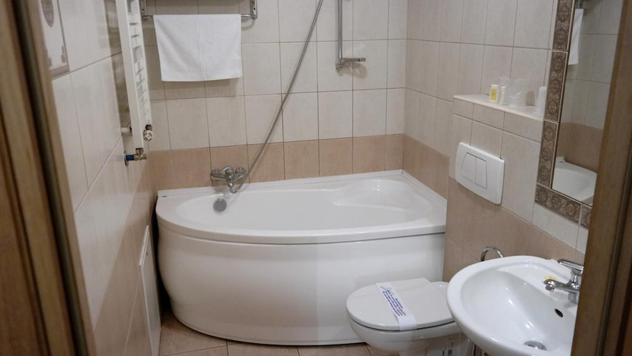 Bathroom 4, Hotel Secesja, Kraków City