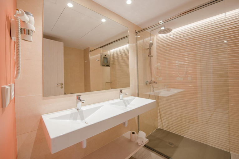 Bathroom 4, Apartamentos Los Angeles, Baleares