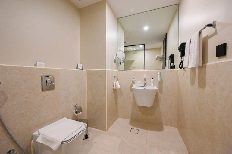 Bathroom 4, Teela Hotel, Al Madinah Al Munawwarah