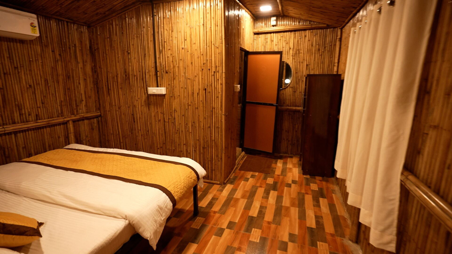 Bedroom 3, The Bamboo Shores Resort, Raigarh