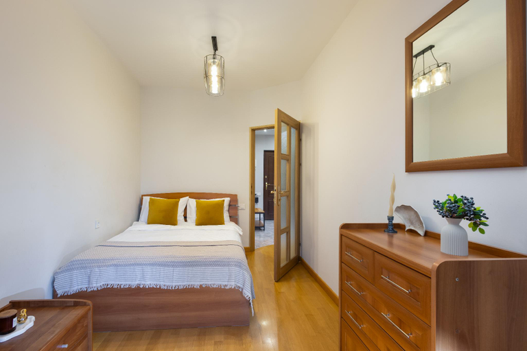 Bedroom 2, Yerevan Elite Stay - Norther Avenue Apartment, Yerevan