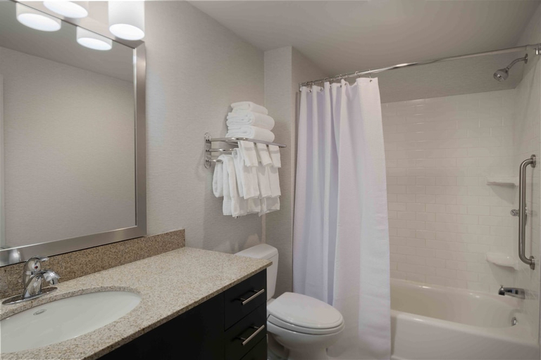Bathroom 4, TownePlace Suites Providence North Kingstown, Washington