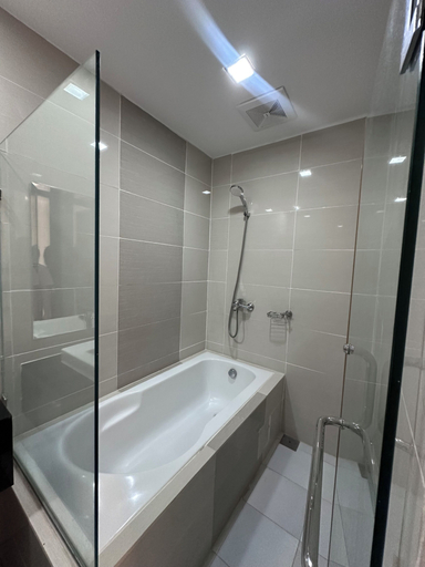 Bathroom, Mactan Newtown One Bedroom Suite, Lapu-Lapu City