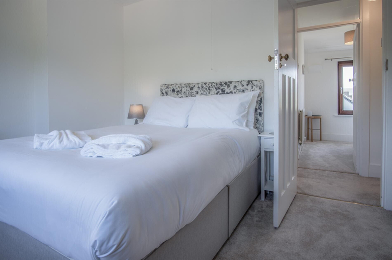 Bedroom 3, Avoca - 3 Bedroom - Llangennith, Swansea
