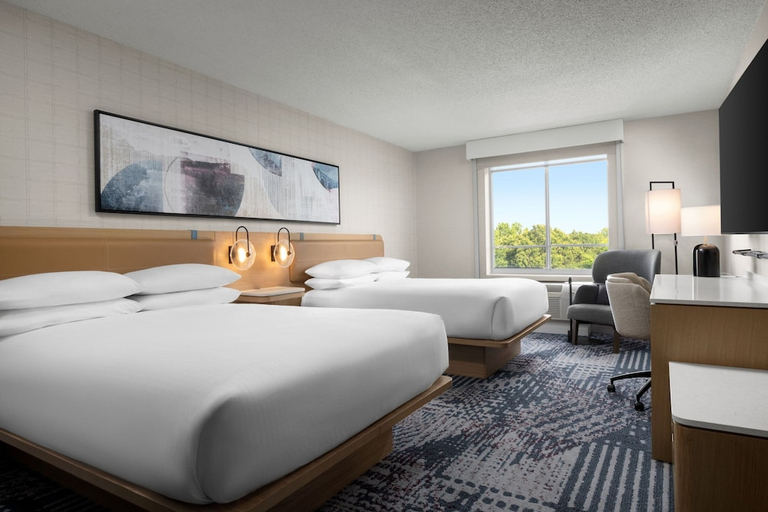 Others 3, Southpark Hotel, Colonial Heights
