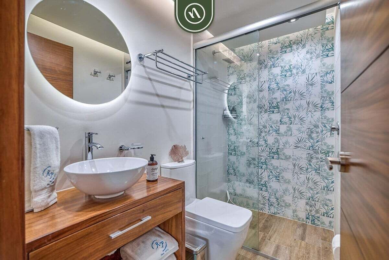 Bathroom 5, 3BR Condo With Private Balcony - Pool - Marina`, Puerto Vallarta