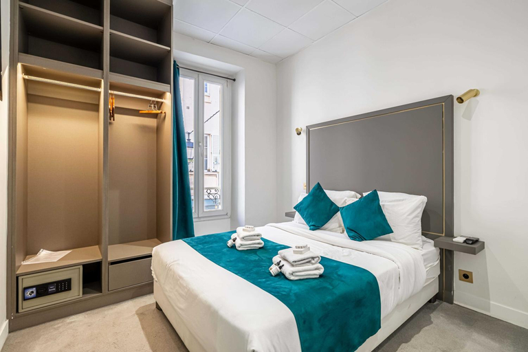 Others 5, Hotel Avaton - Palais des Festivals, Alpes-Maritimes