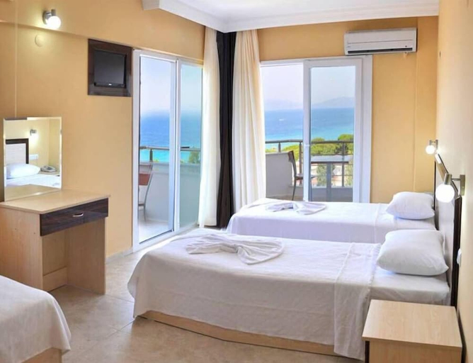 Bedroom 4, Blue Sea Hotel, Kuşadası