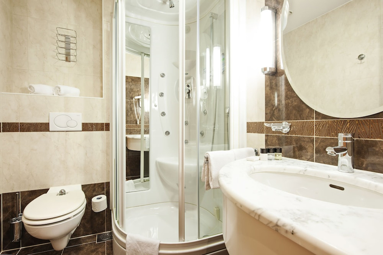 Bathroom 2, Livada, Moravske Toplice