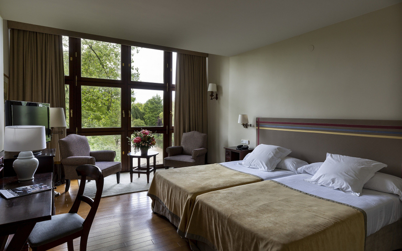 Bedroom 2, Parador de Gijon, Asturias