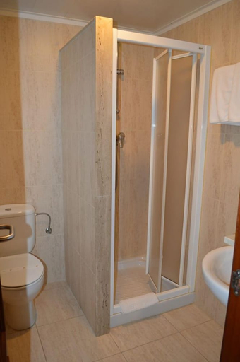 Bathroom 5, Bedoya , Cantabria