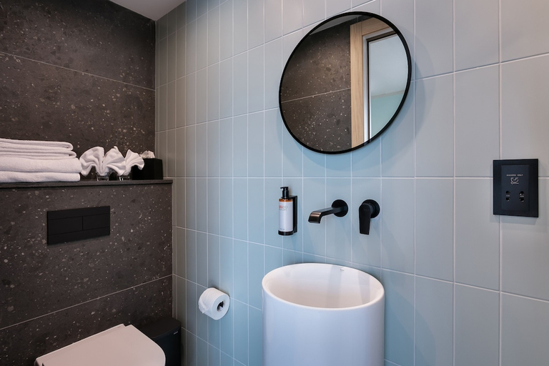 Bathroom 4, Hotel Mistral St. Julian's, Affiliated by Melia, St Julian's