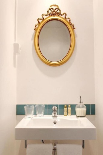 Bathroom 2, Magnolia Guesthouse, Lisbon