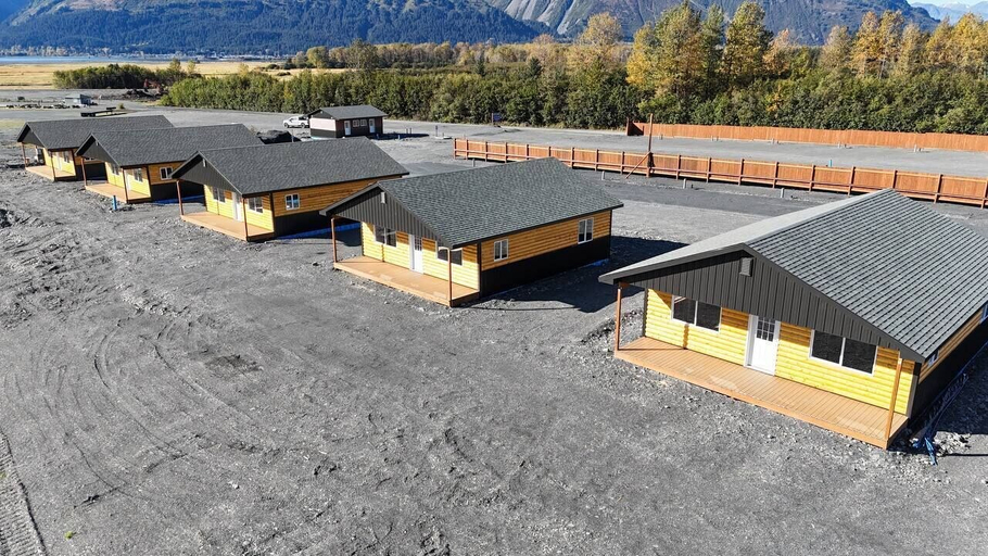 Exterior 4, The Cabins at Riptide Resort, Kenai Peninsula