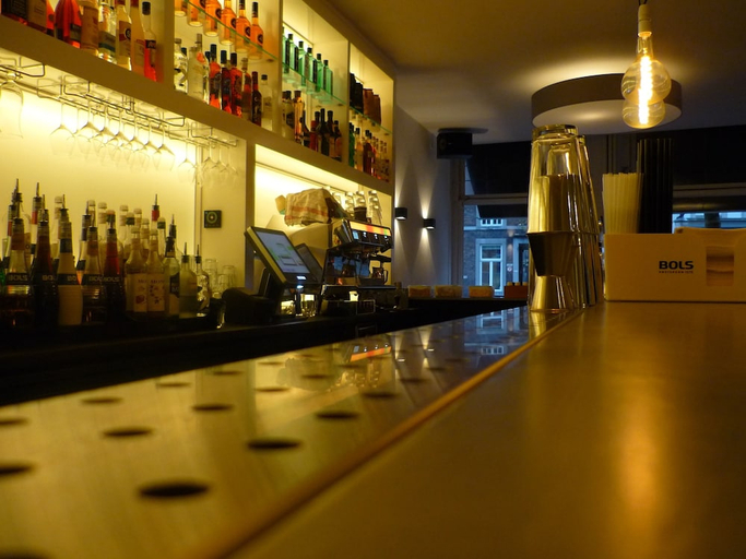 Others 2, Hotel Beez NO.106, Maastricht