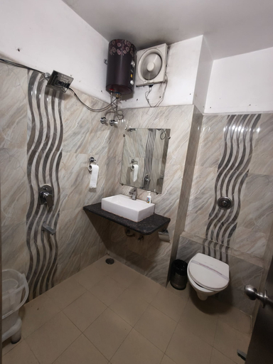 Bathroom 5, Hotel The Siwan International, Siwan