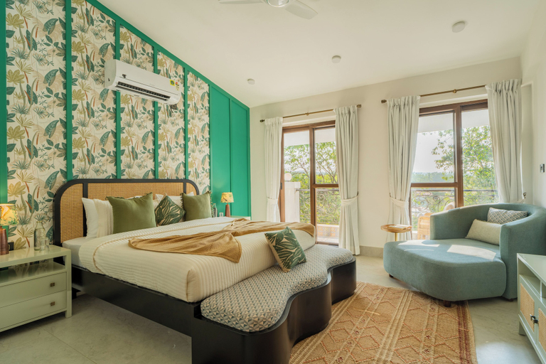 Room 2, ELIVAAS Villa Paraiso 4 BHK with Pool, North Goa