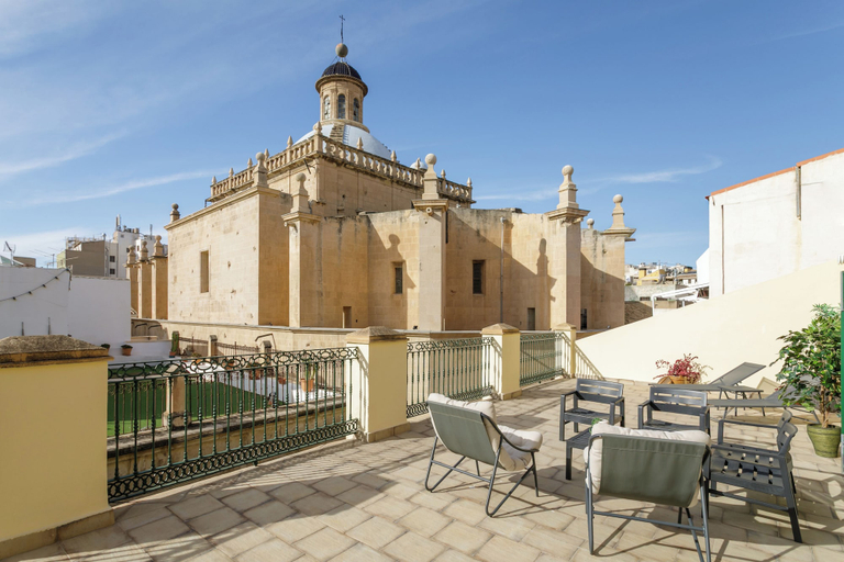 Exterior & Views 2, Luces de Catedral, Alicante