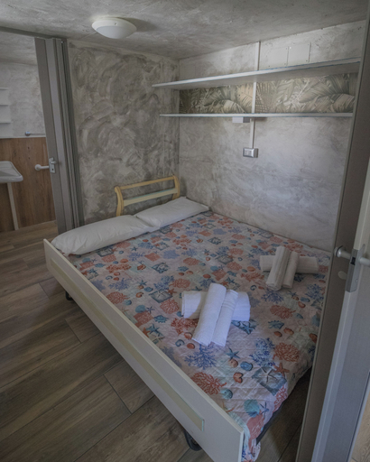 Bedroom 3, Camping Girasole, Ogliastra