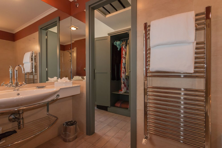 Bathroom 4, Helvetia Spa and Beauty, Bologna