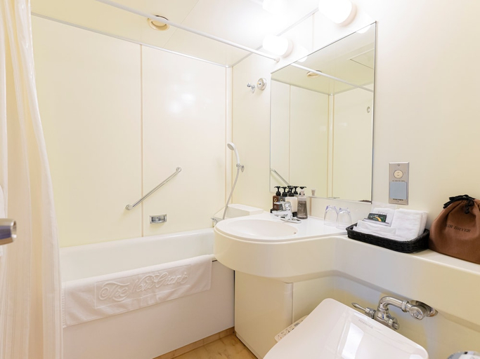 Bathroom 4, Hotel New Otani Saga, Saga