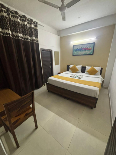 Bedroom 3, The Urban Villa, Gautam Buddha Nagar