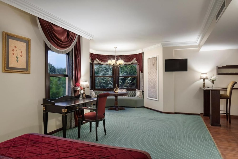 Bedroom 2, Chatto Hotel, Gebze