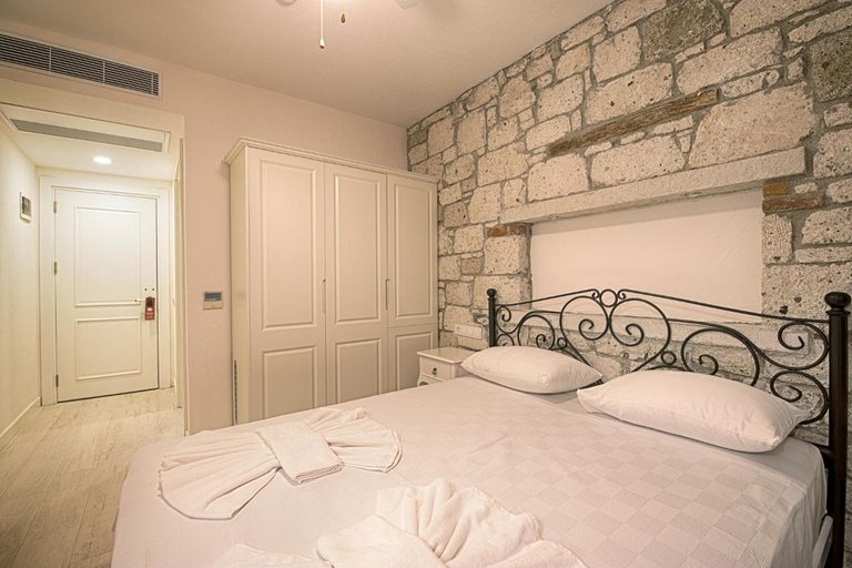 Bedroom 4, Bademli Konak Otel, Datça