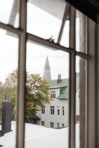 Others 4, Rey Apartments, Reykjavík
