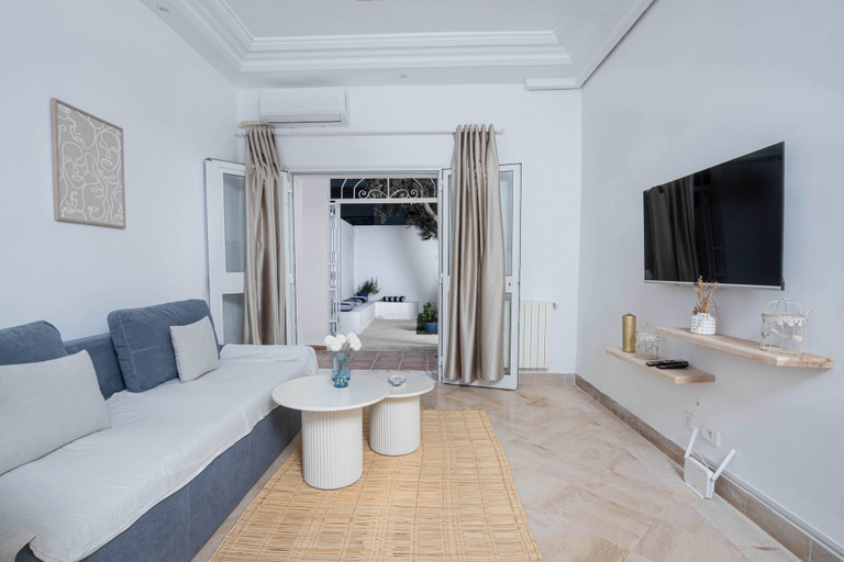Living area 4, sandra 8, La Marsa