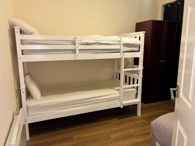 Room 3, Larches Lane Retreat - Sleeps 5 - Wolverhampton, Wolverhampton