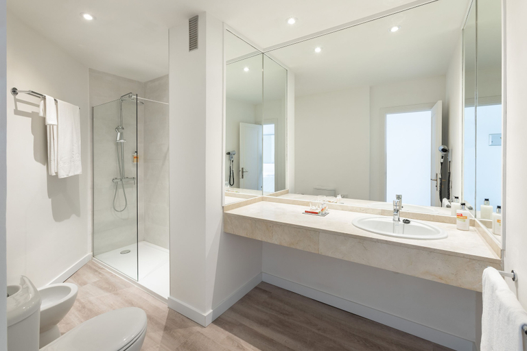 Bathroom 4, MELIA LA PALMA, Santa Cruz de Tenerife