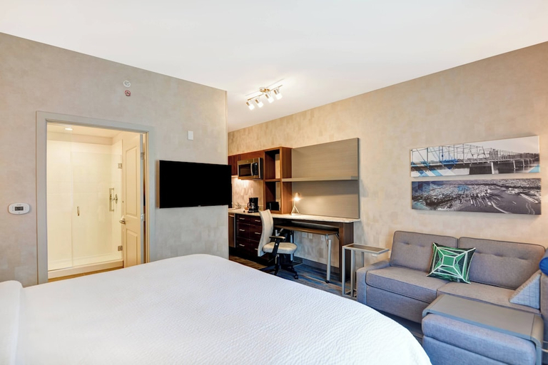 Bedroom 2, Towneplace Suites Bridgewater Branchburg, Somerset